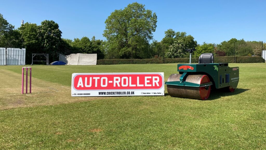 Auto-Roller Cricket Roller