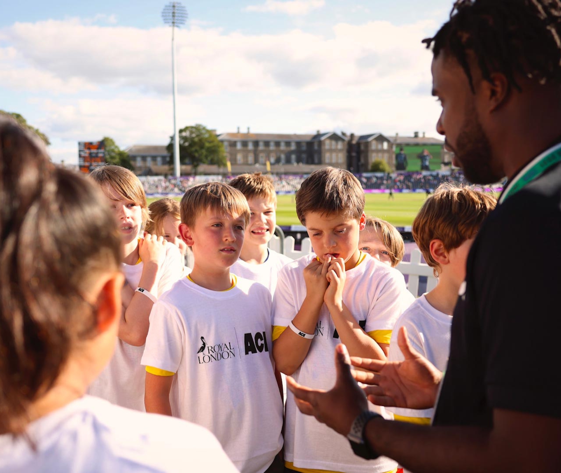 Free cricket sessions for Bristol youngsters!